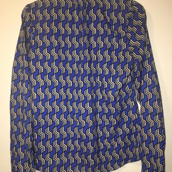 Blouse - Picture 2 of 3